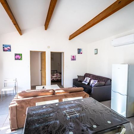 Residence Mari Folelli Luaran gambar