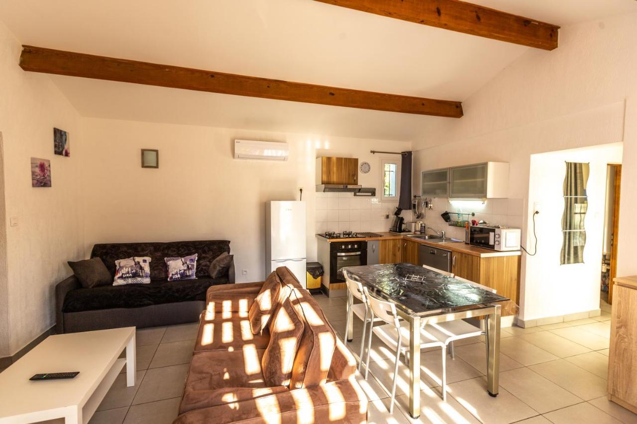 Residence Mari Folelli Luaran gambar