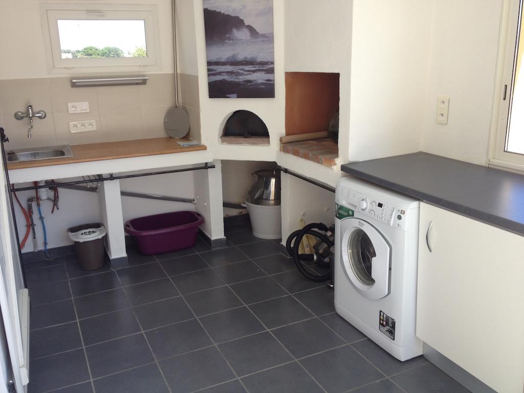 Residence Mari Folelli Bilik gambar